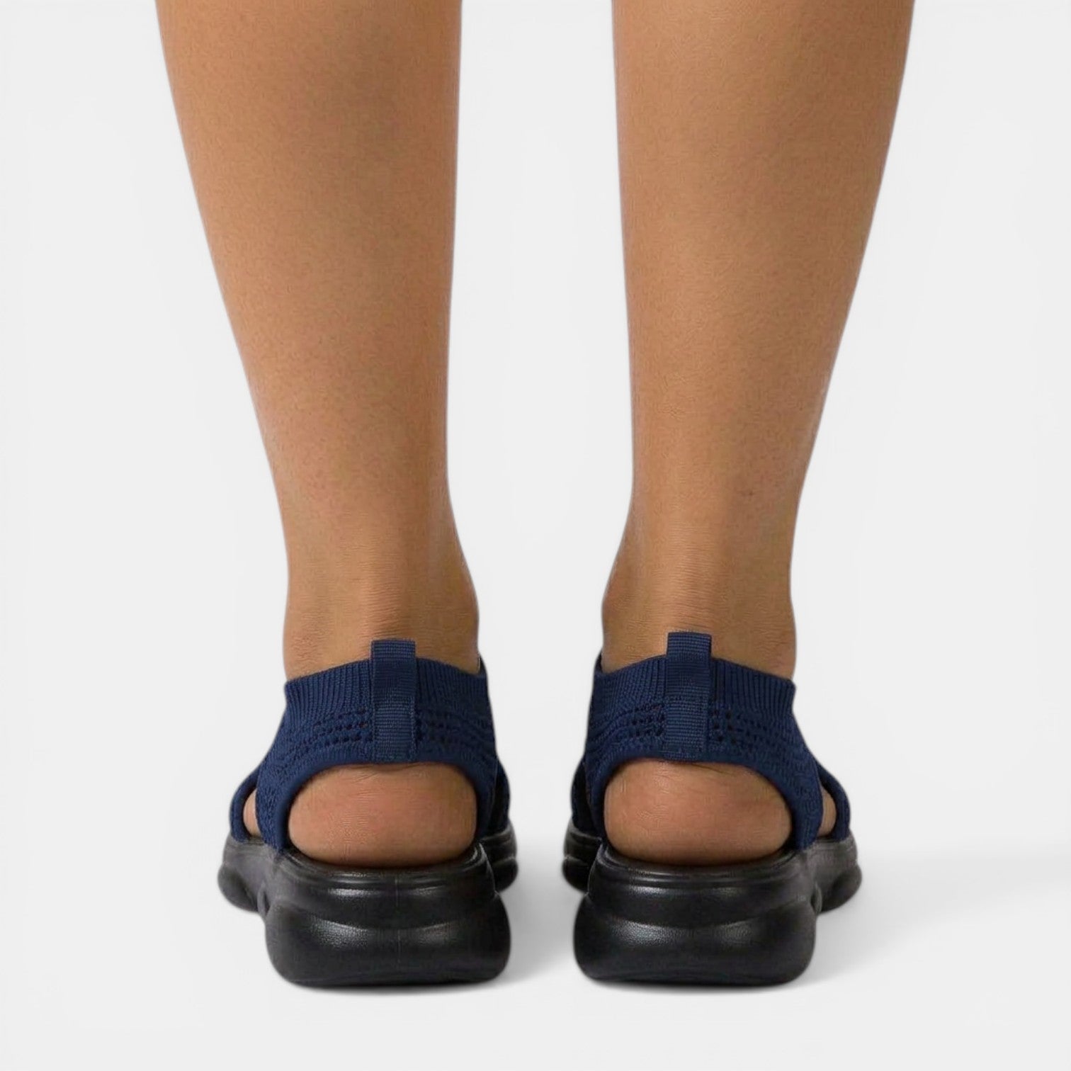 Sandali da donna in maglia traspirante con zeppa e punta aperta