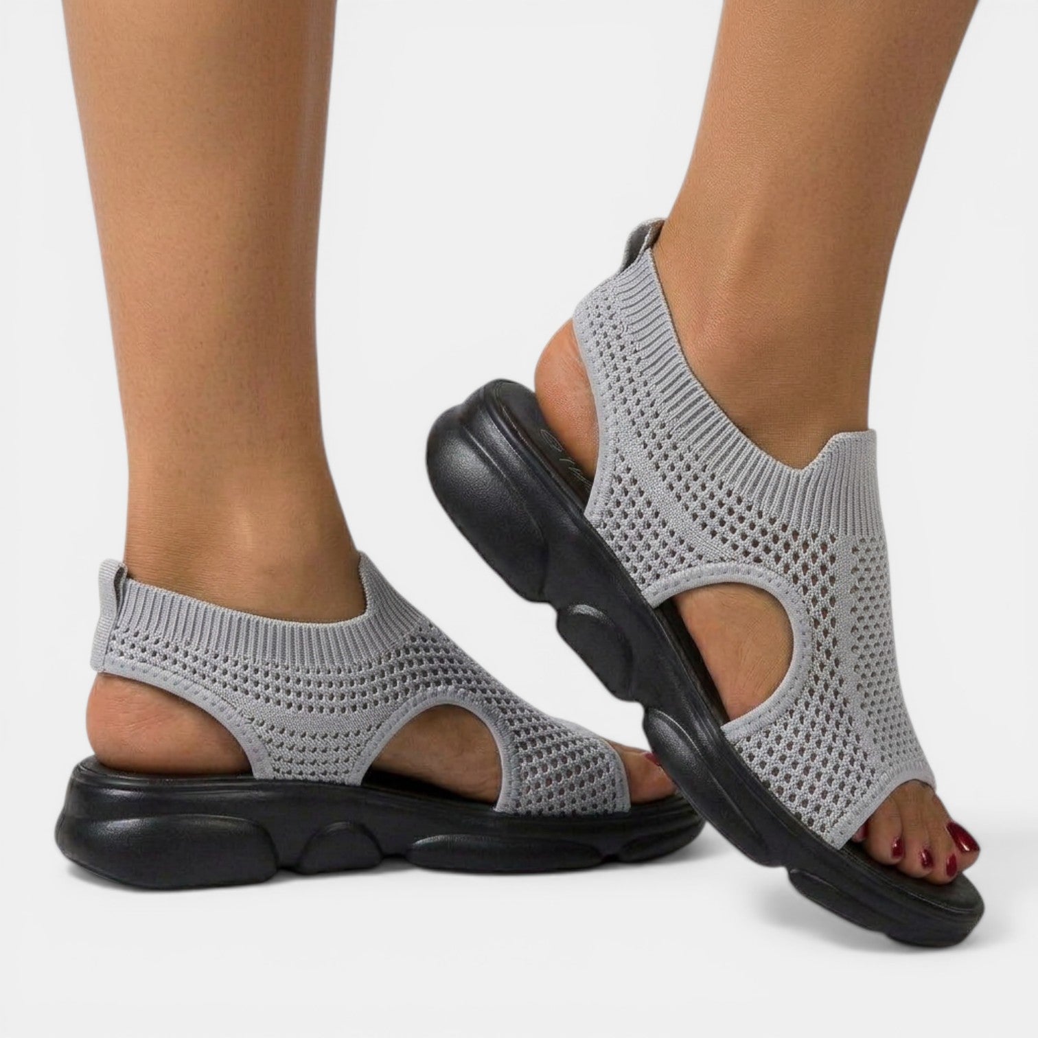 Sandali da donna in maglia traspirante con zeppa e punta aperta