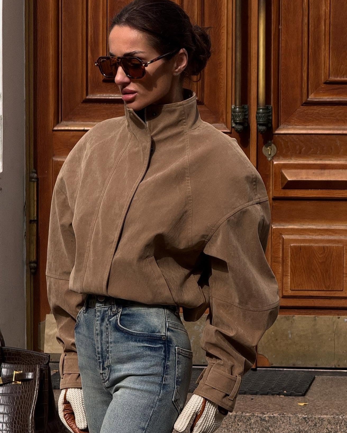 Grace - Women's Relaxed Jacket with Zip Front - photo 3