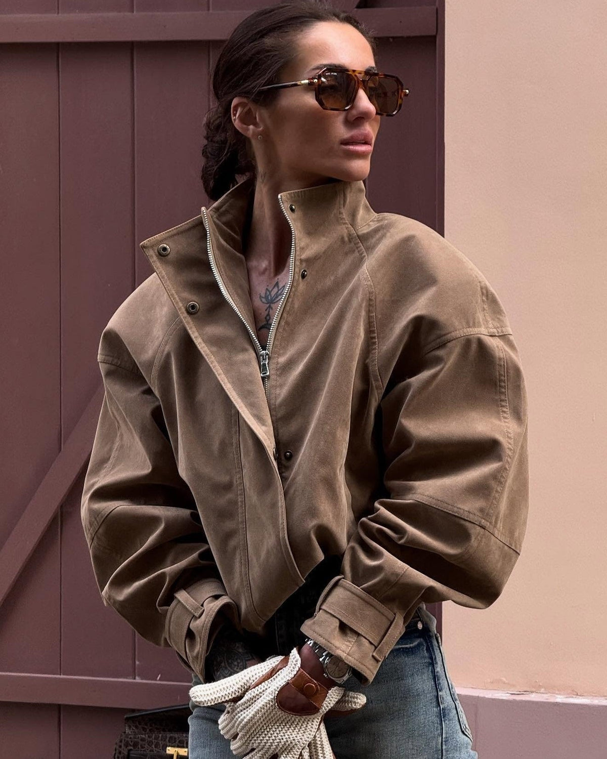 Grace - Women's Relaxed Jacket with Zip Front - photo 6