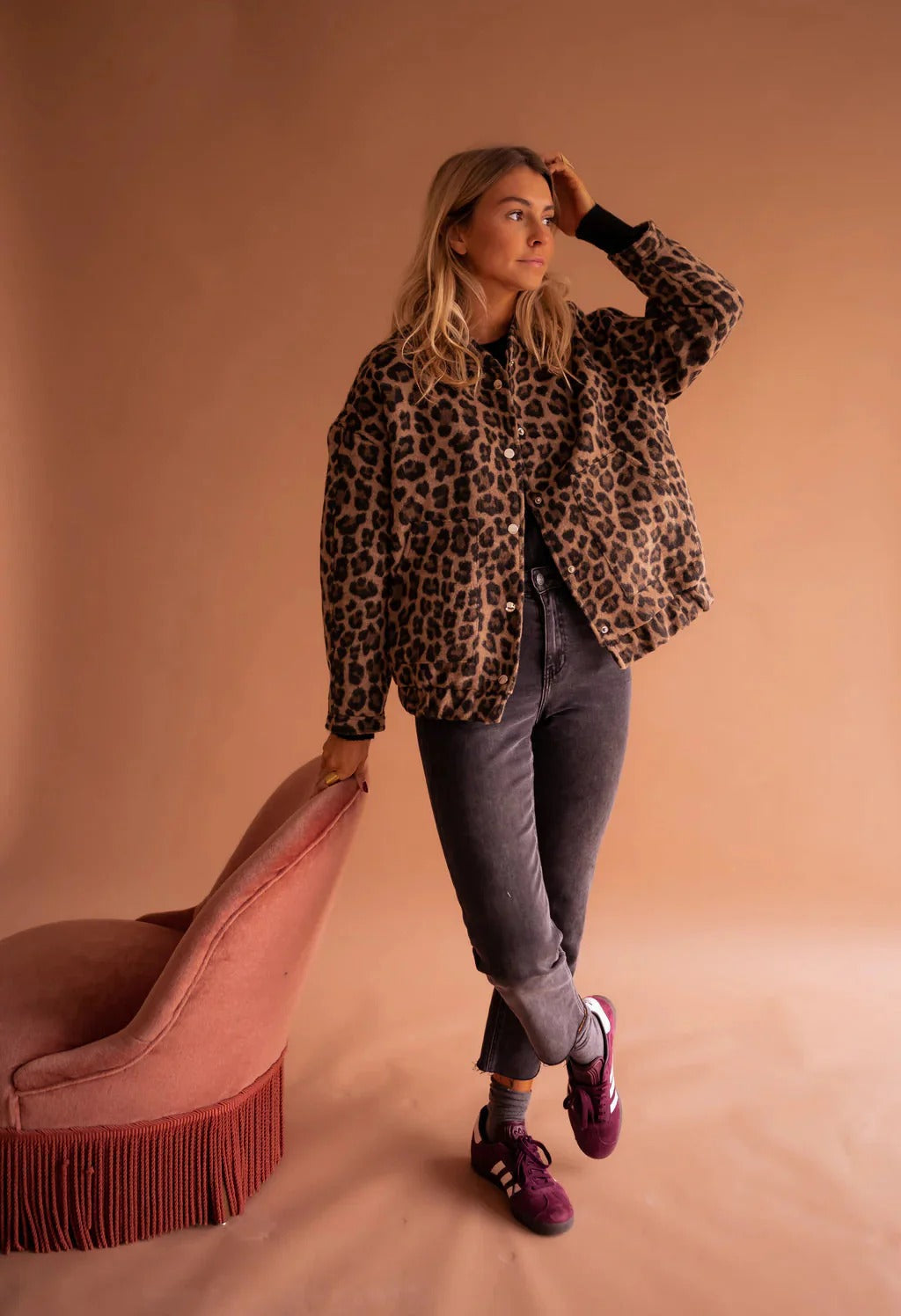 Hetty - Women's Animal Print Bomber Jacket - photo 4