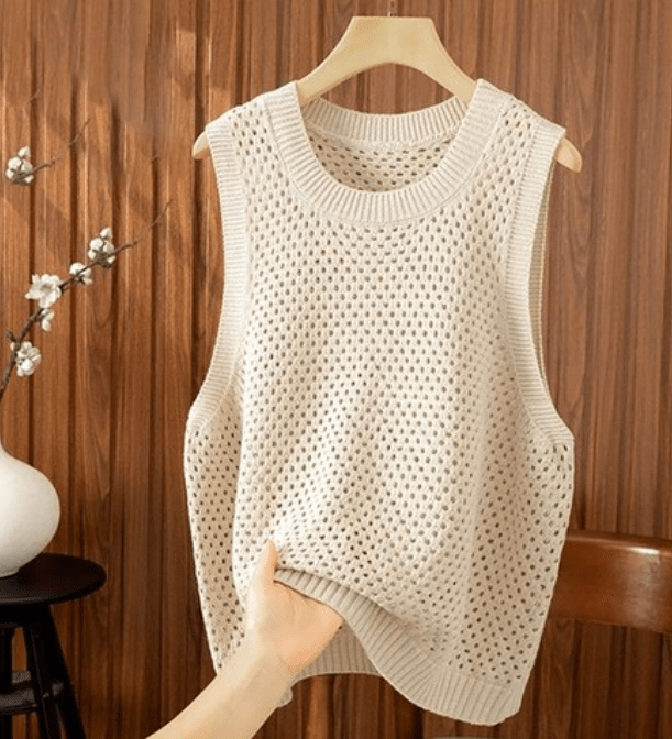 Jordan - Women's Sleeveless Jumper in Open Knit - photo 1