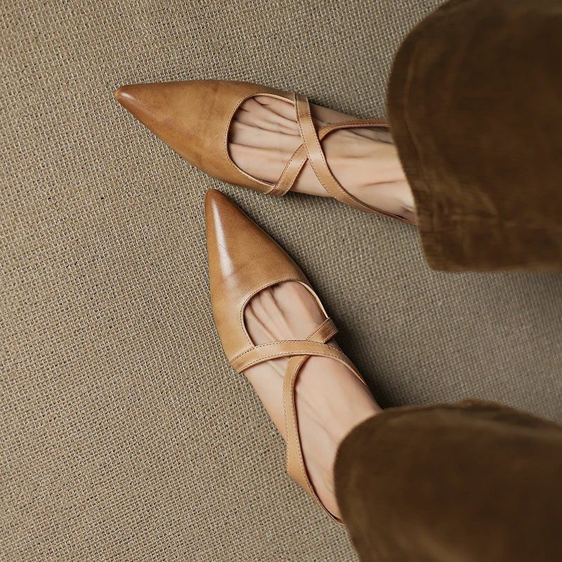 Harper – Mules en cuir à brides croisées, bout pointu, petit talon et enfilage facile