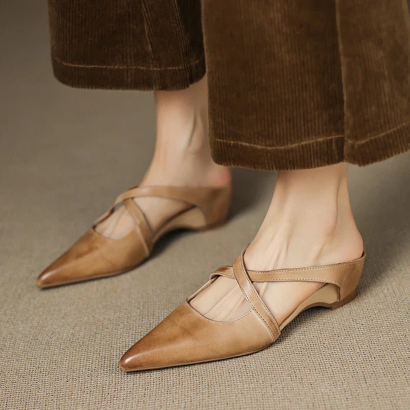 Harper – Mules en cuir à brides croisées, bout pointu, petit talon et enfilage facile