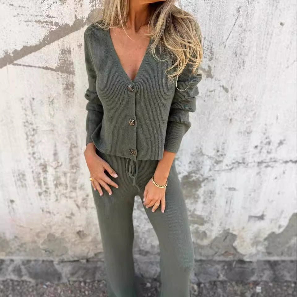 Lola - Women's Flowing Two-Piece Set in Knit - photo 3