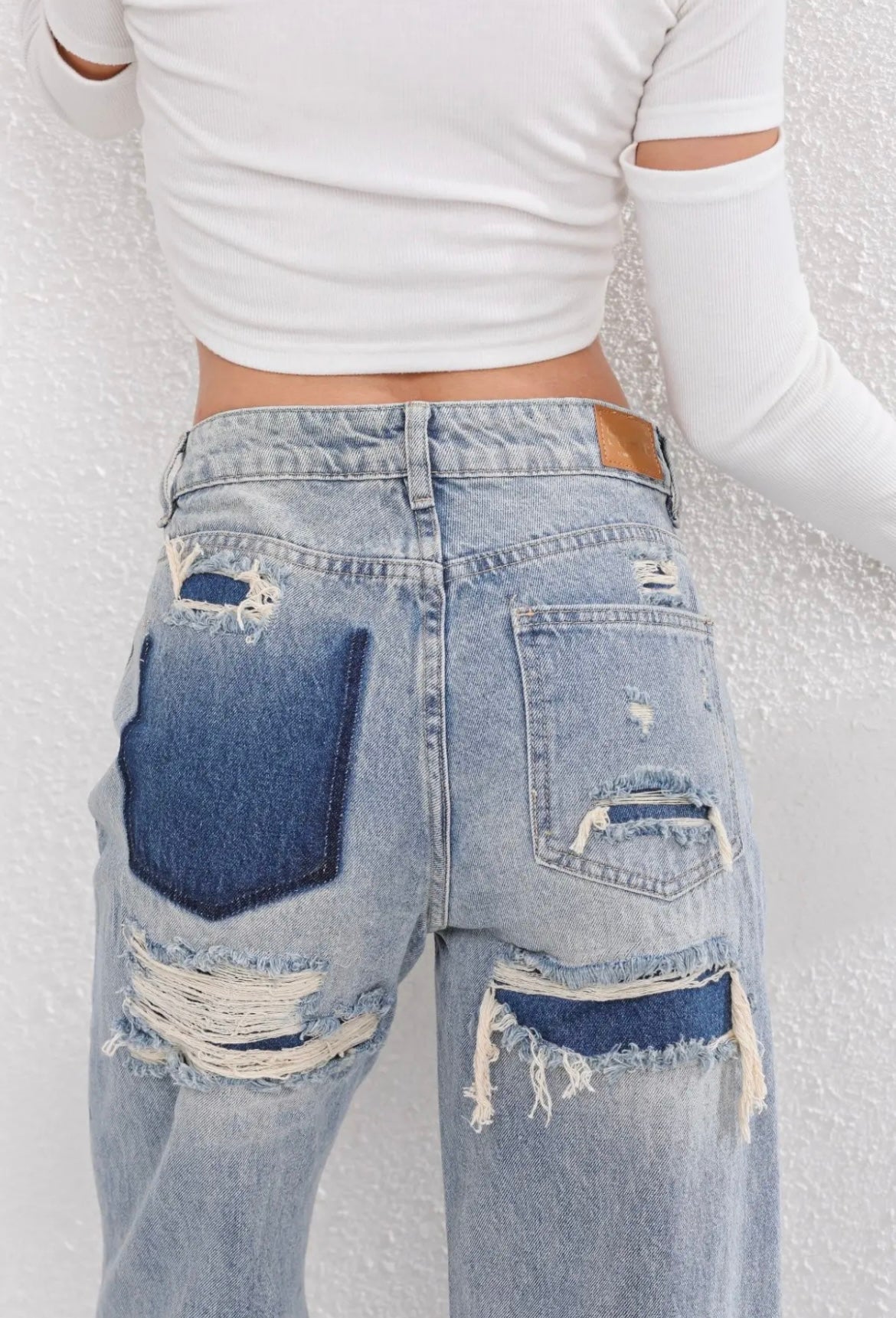 Lulu - Women's Wide Leg Distressed Jeans - photo 4