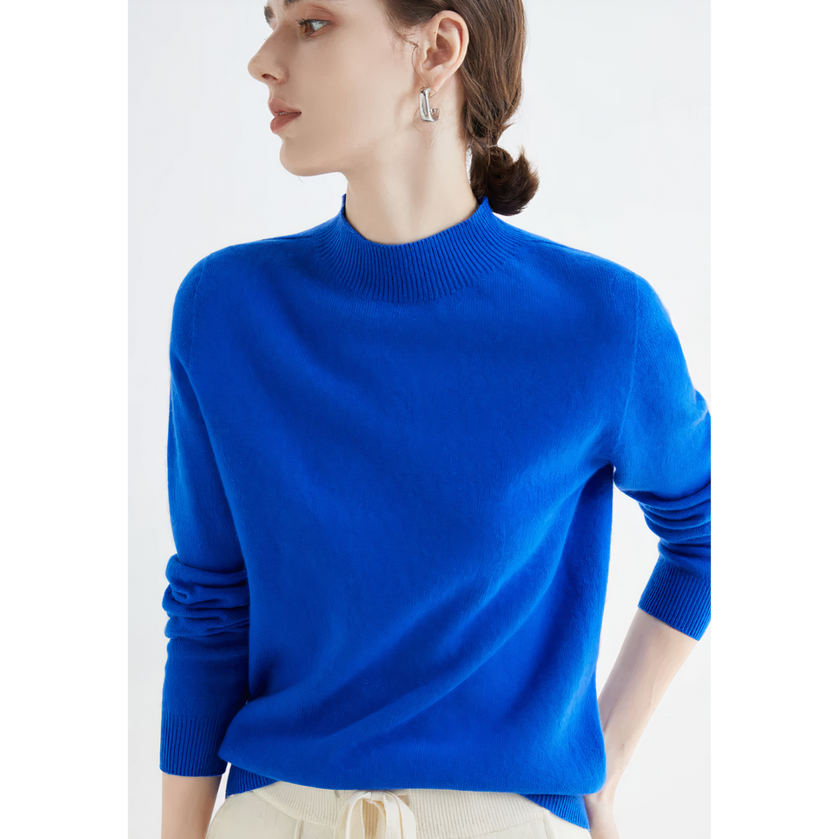 Maia - Women's Relaxed Jumper with Roll Neck - photo 12