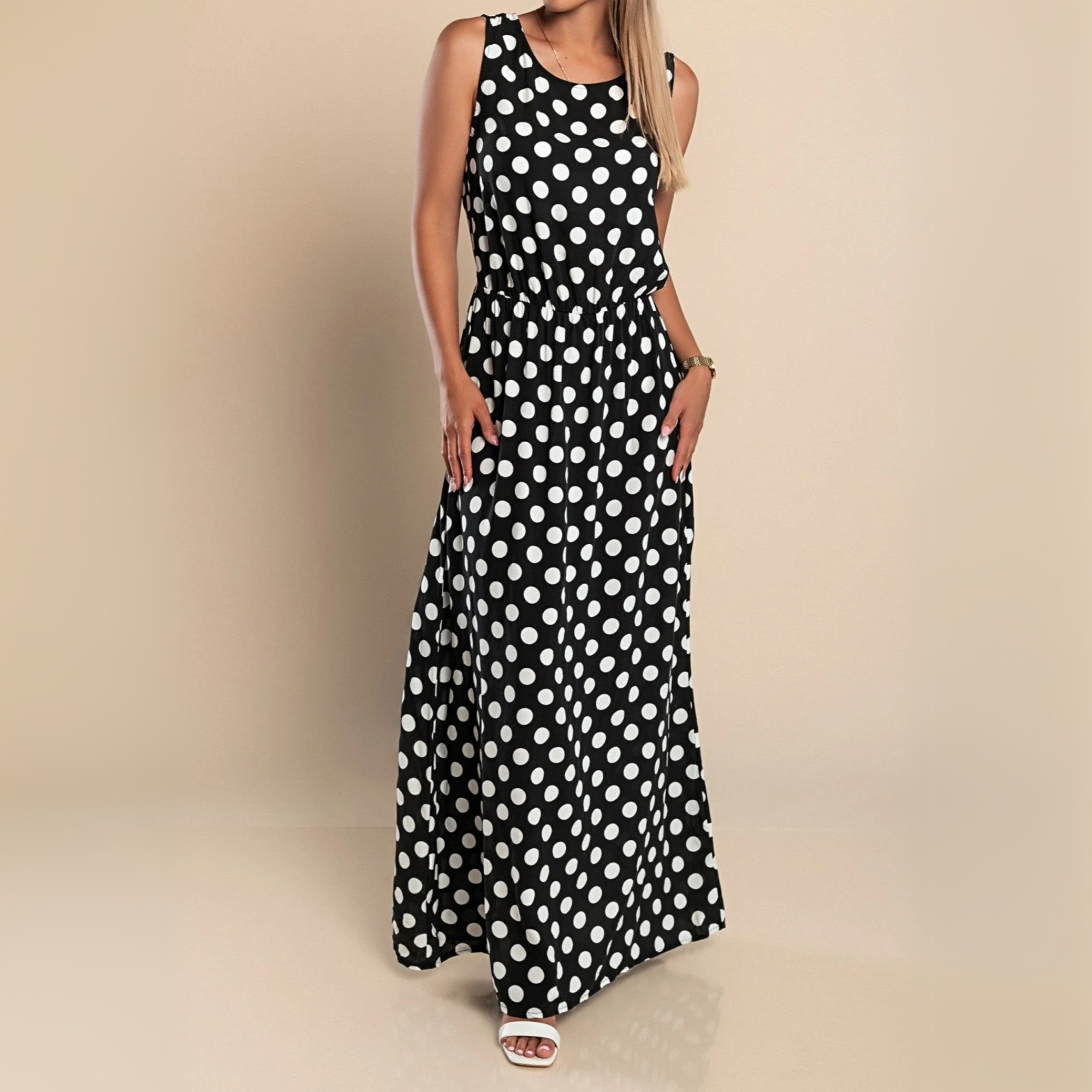 Marlowe - Women's Maxi Dress in Polka Dot Print with Tie Belt - photo 2