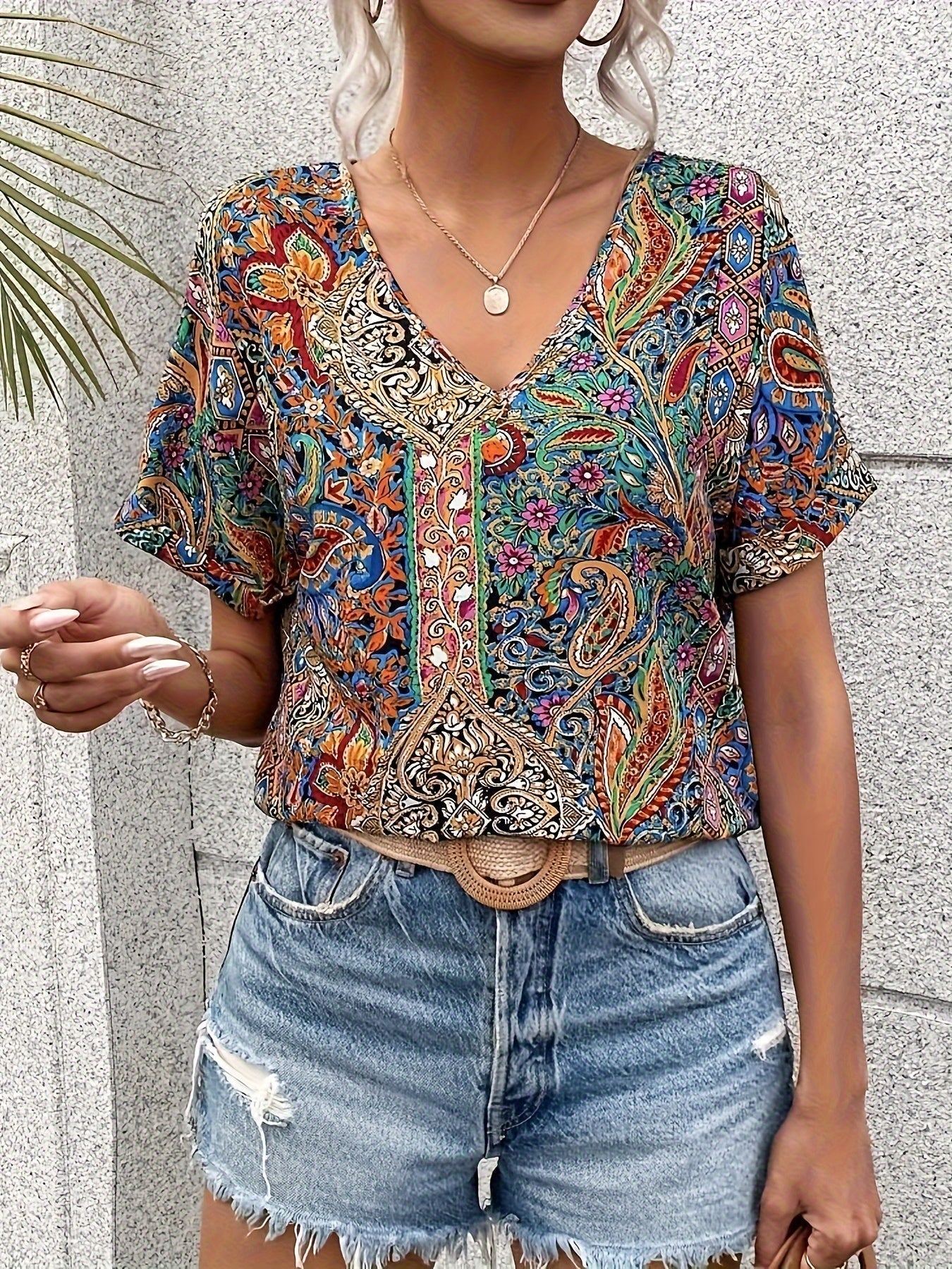 Victoria - Women's Floral Blouse