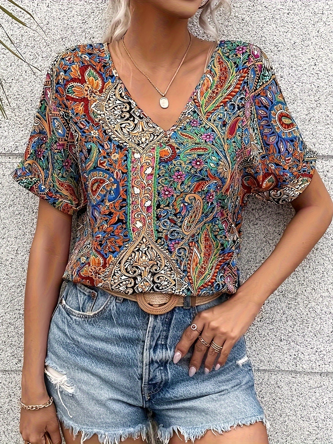 Victoria - Women's Floral Blouse