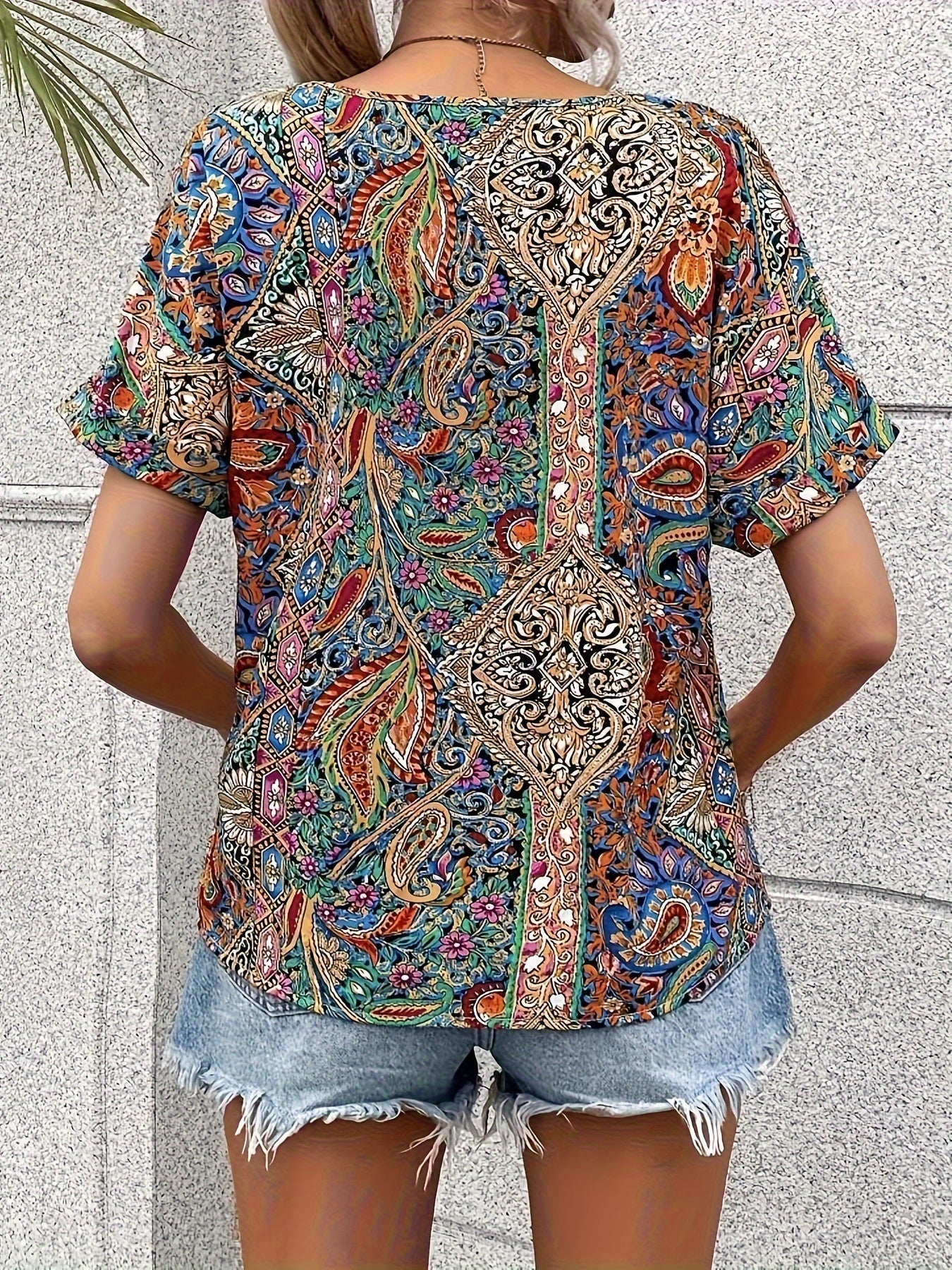 Victoria - Women's Floral Blouse