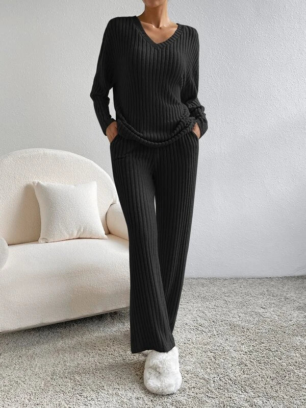 Milena - Women's Relaxed Two-Piece Set with High Waist - photo 2