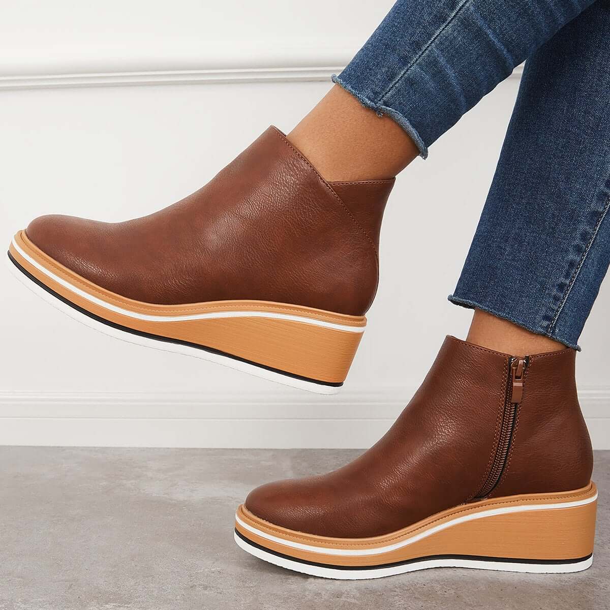 Mirabelle - Women's Ankle Boots with Zip Front - photo 12