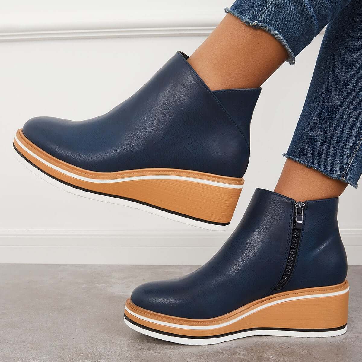Mirabelle - Women's Ankle Boots with Zip Front - photo 8