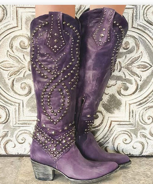 Daphne - Women's Studded Vintage Cowboy Boots - photo 6