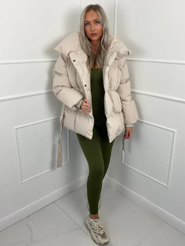 Rhea - Women's Relaxed Puffer Jacket with Collar - photo 5
