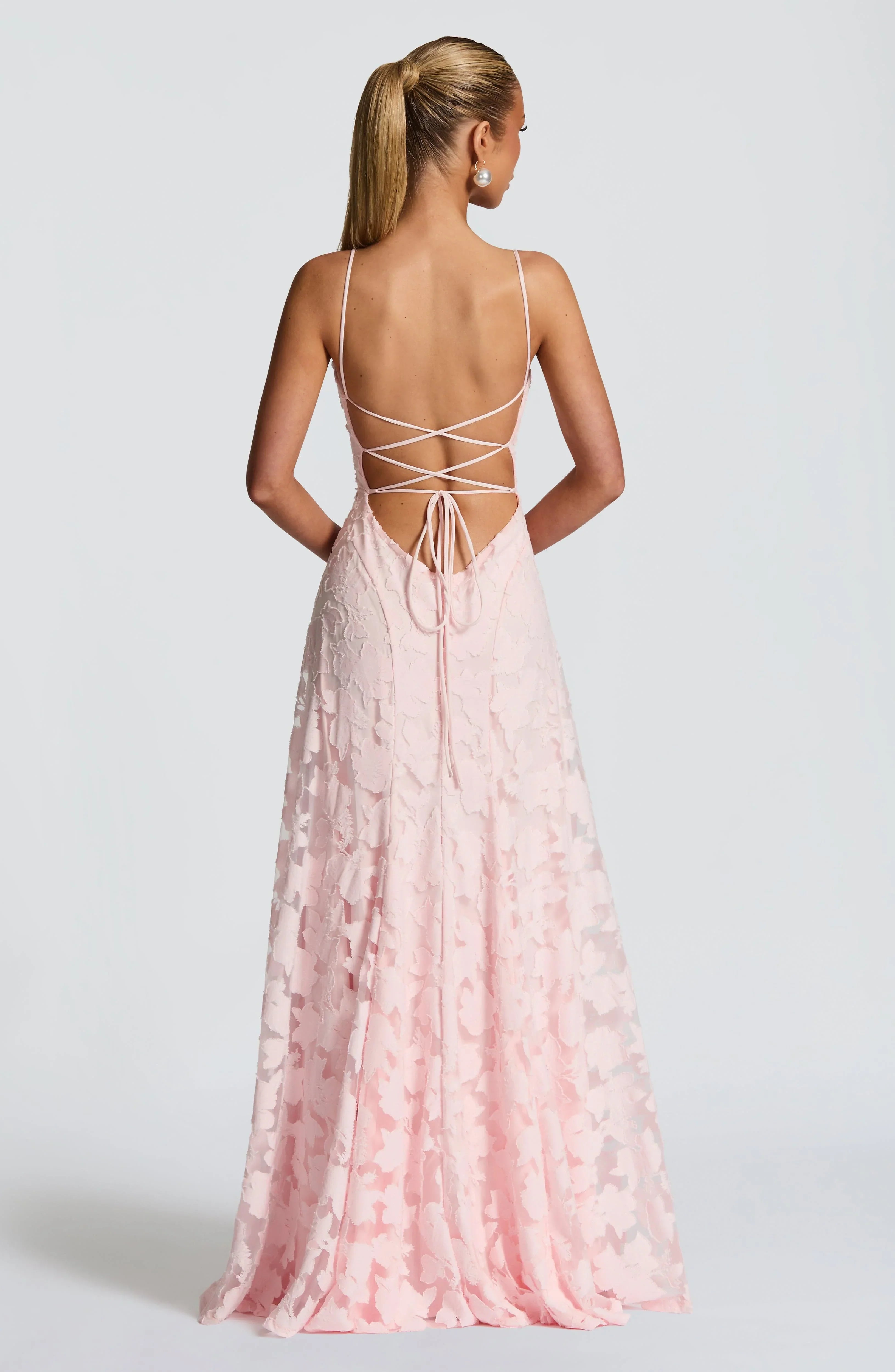 Isla - Robe longue florale à bretelles spaghetti pour femmes