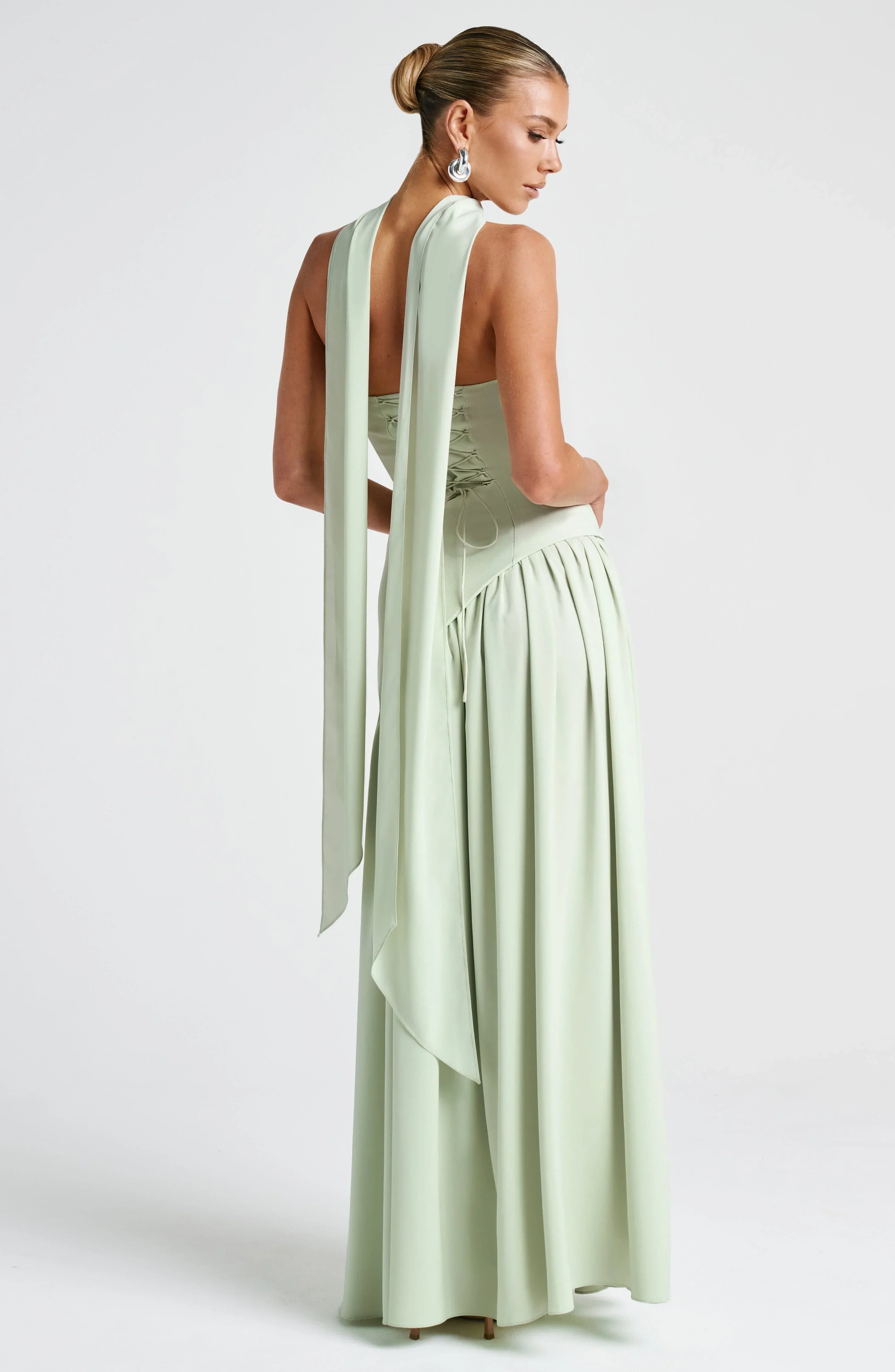 Serena - Vestido largo con corsé y abertura alta para mujer