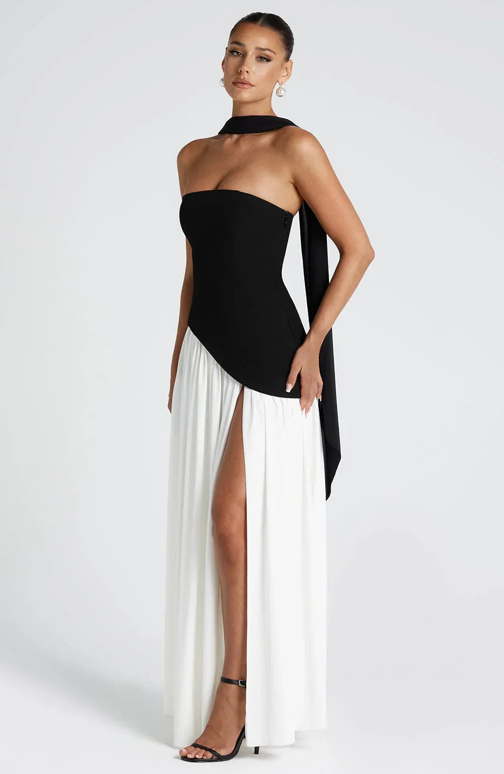 Serena - Vestido largo con corsé y abertura alta para mujer