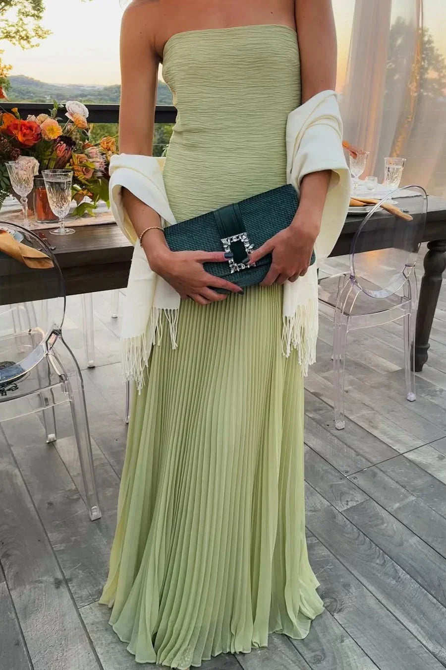 Thea - Abito lungo a pieghe verde da donna