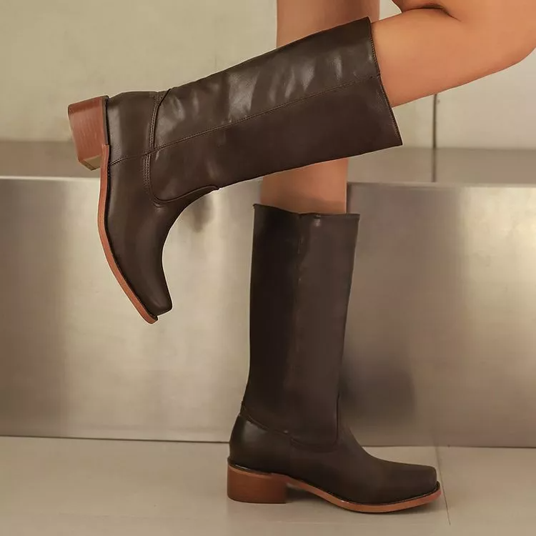 Abbie - Women's Rugged Yet Stylish Boots - photo 13