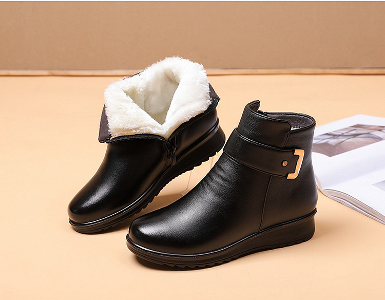 Barbara - Women's Plush-Lined Ankle Boots