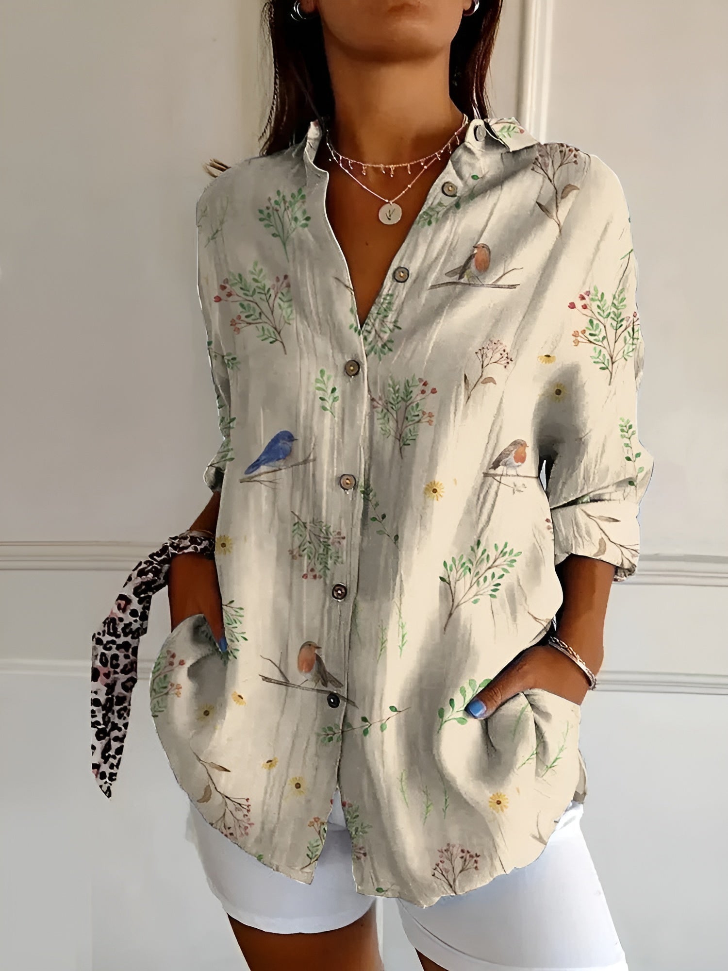 Ivy - Women's Floral Breeze Button-Up Shirt