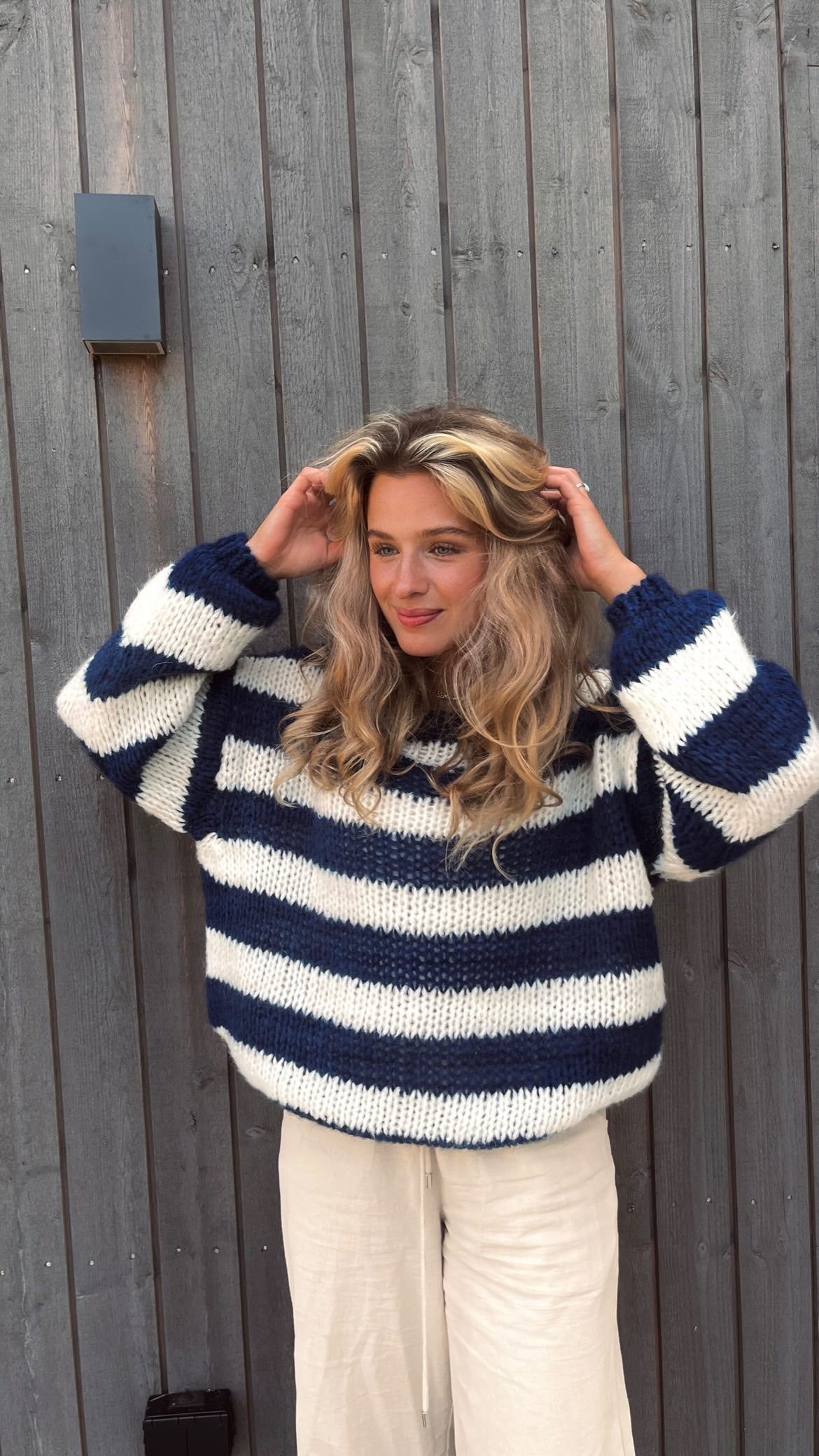 Verona - Women's Relaxed Jumper in Knit with Stripe - photo 9