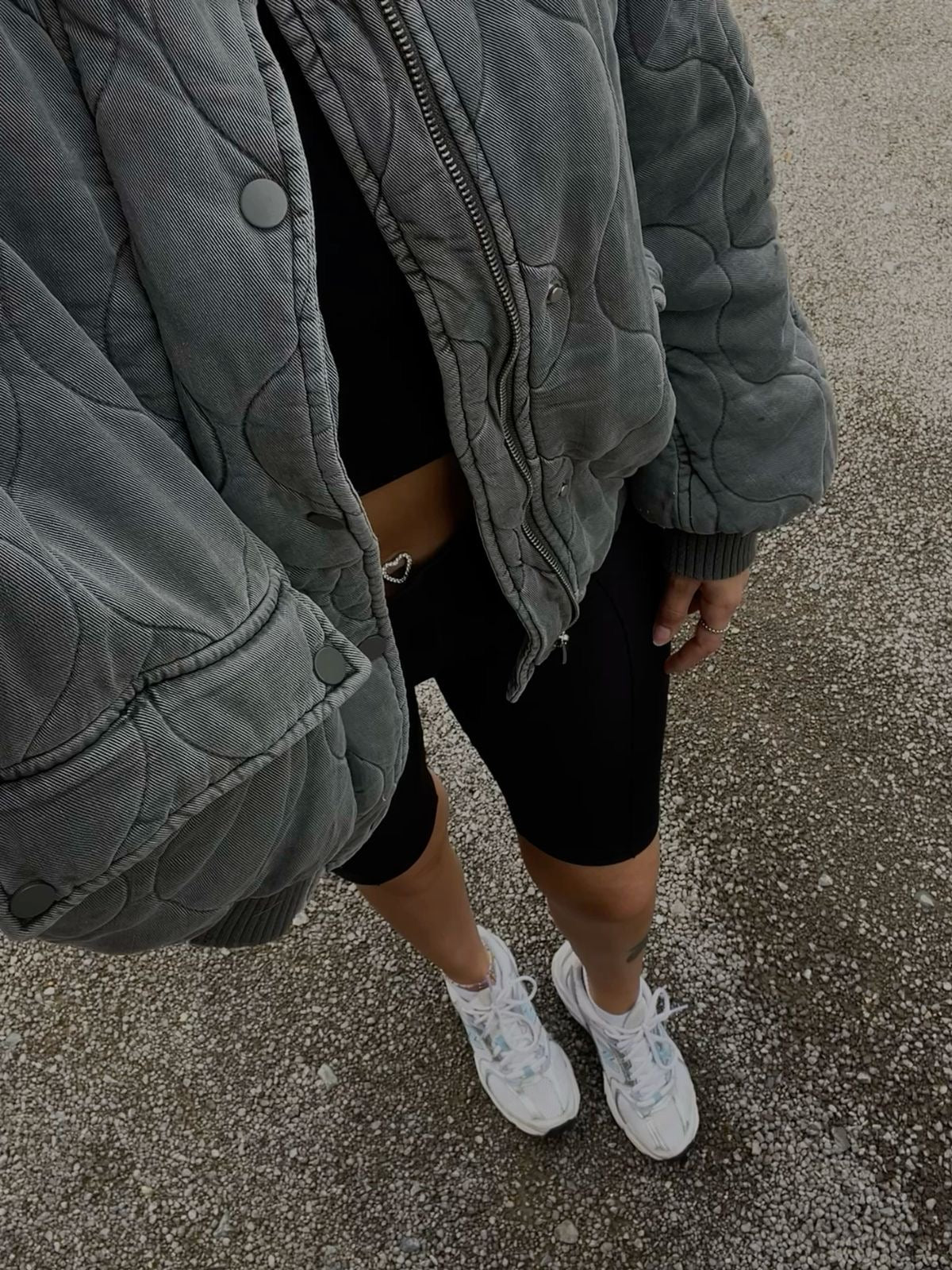 Willowby - Women's Relaxed Bomber Jacket in Quilted Finish - photo 6