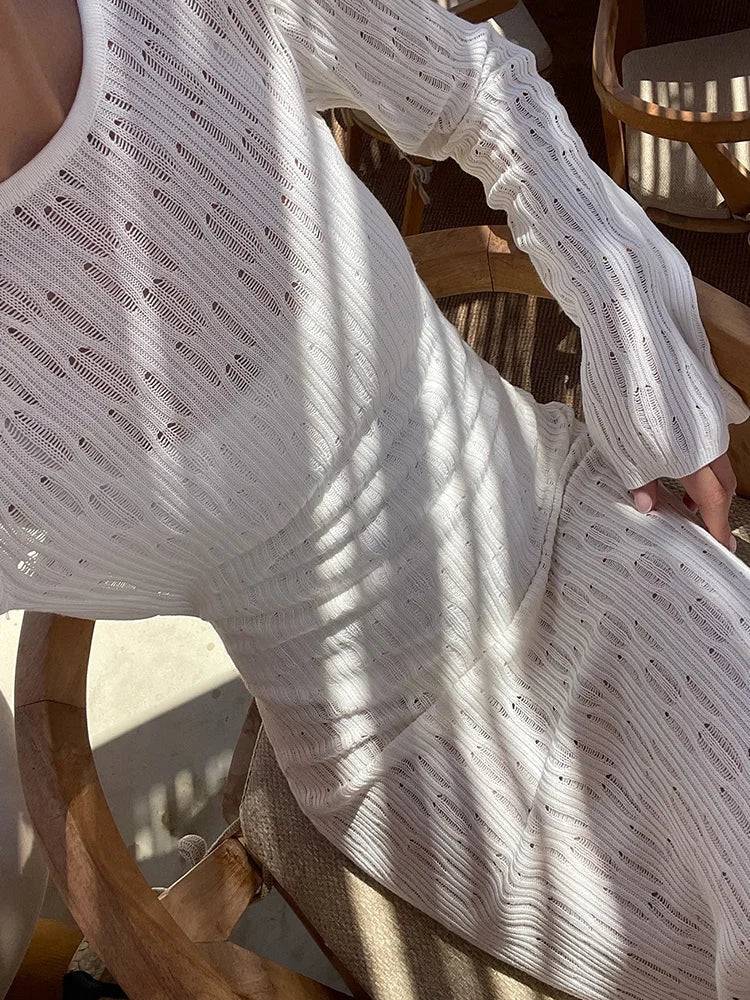 Maureen – Robe en maille blanche dos nu pour femme