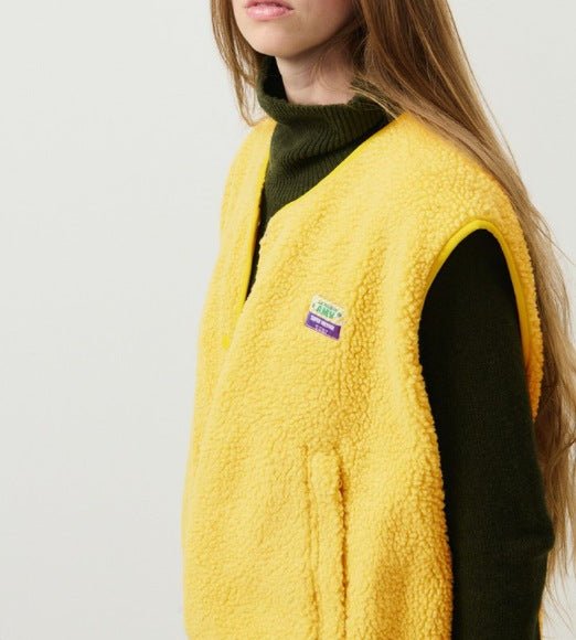 Pansy - Women's Tailored Vest in Button-Front Fleece - photo 9