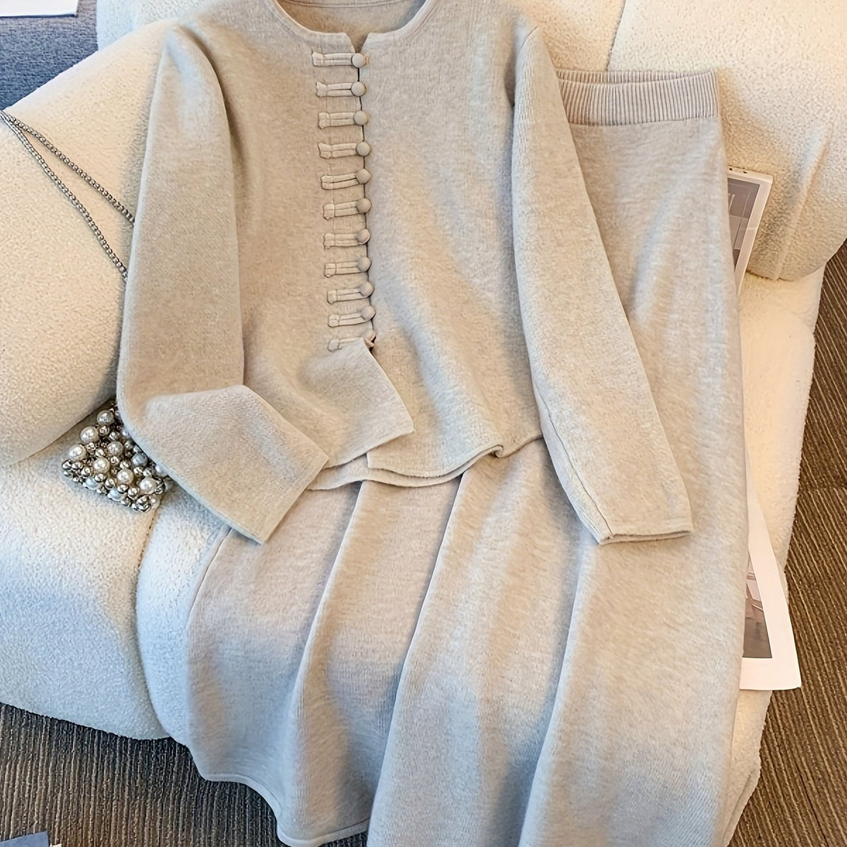 Women's Asymmetric Two-Piece Set with a Clean Seam Finish – view 11
