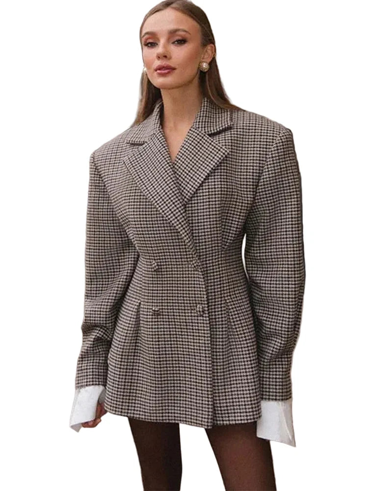 Women's Double-Breasted Check Blazer with Notched Lapels and Long Sleeves