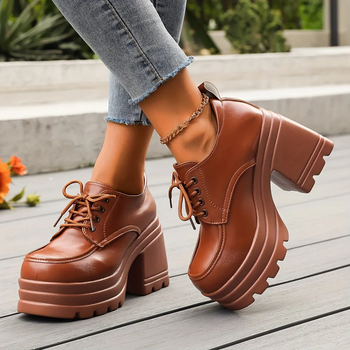 Denise - Botas de plataforma para mujer con cordones gruesos en la parte delantera