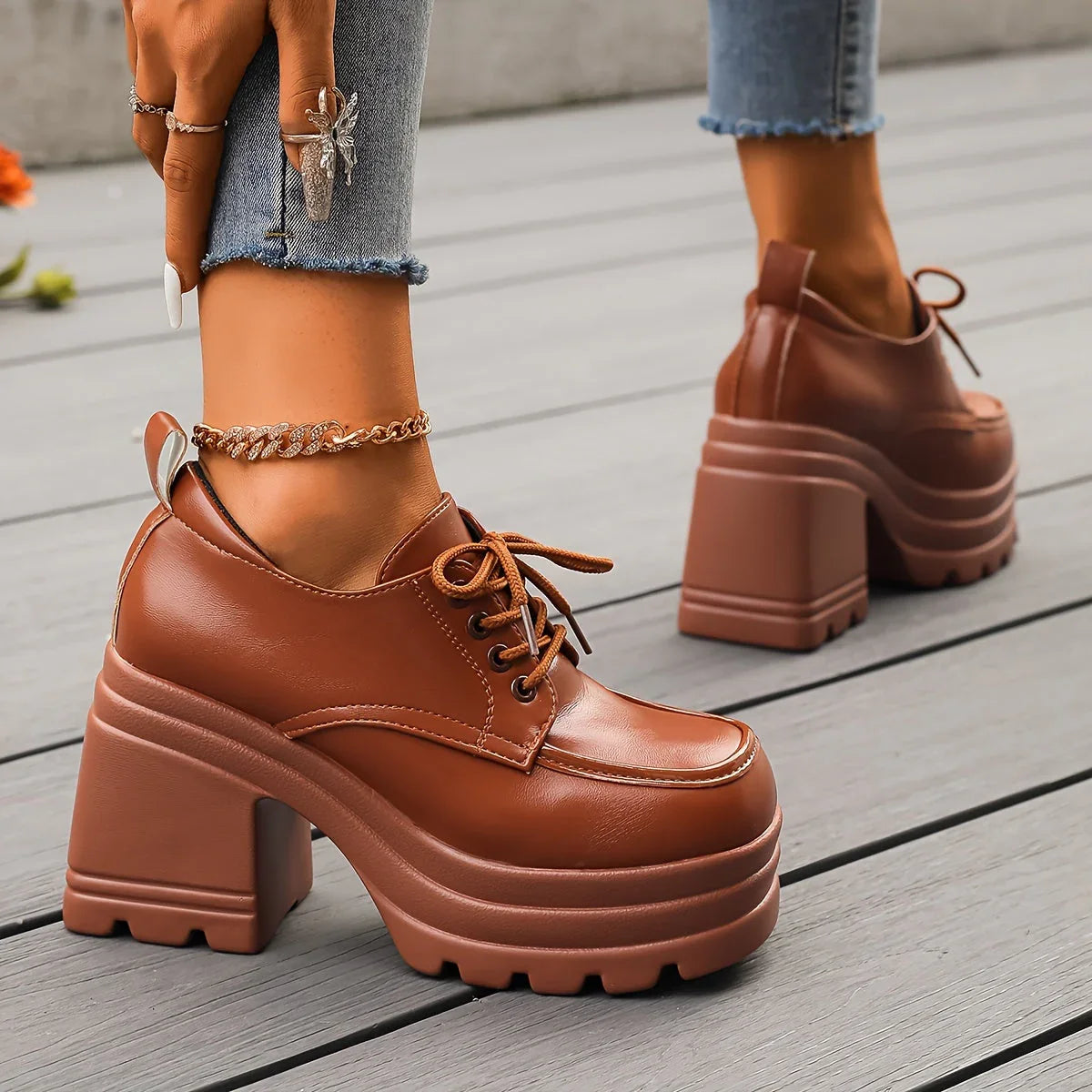 Denise - Botas de plataforma para mujer con cordones gruesos en la parte delantera