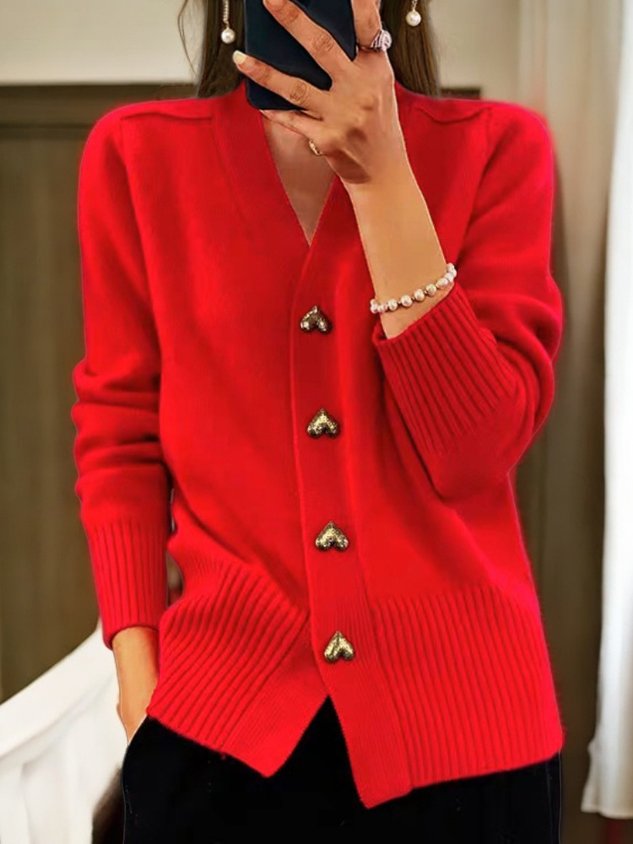 Nelda - Women's Relaxed Cardigan in Elegant V-Neck Heart Button - photo 6