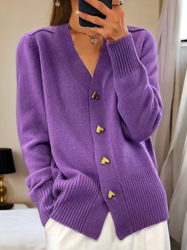 Nelda - Women's Relaxed Cardigan in Elegant V-Neck Heart Button - photo 7