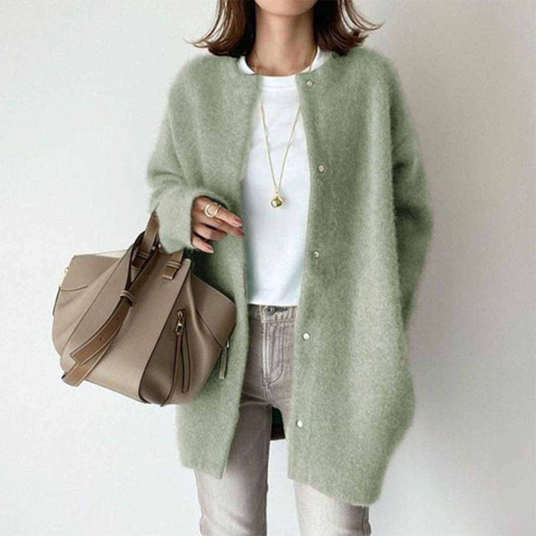 Noelene - Women's Relaxed Cardigan in Open Front Button-Up Knit - photo 8