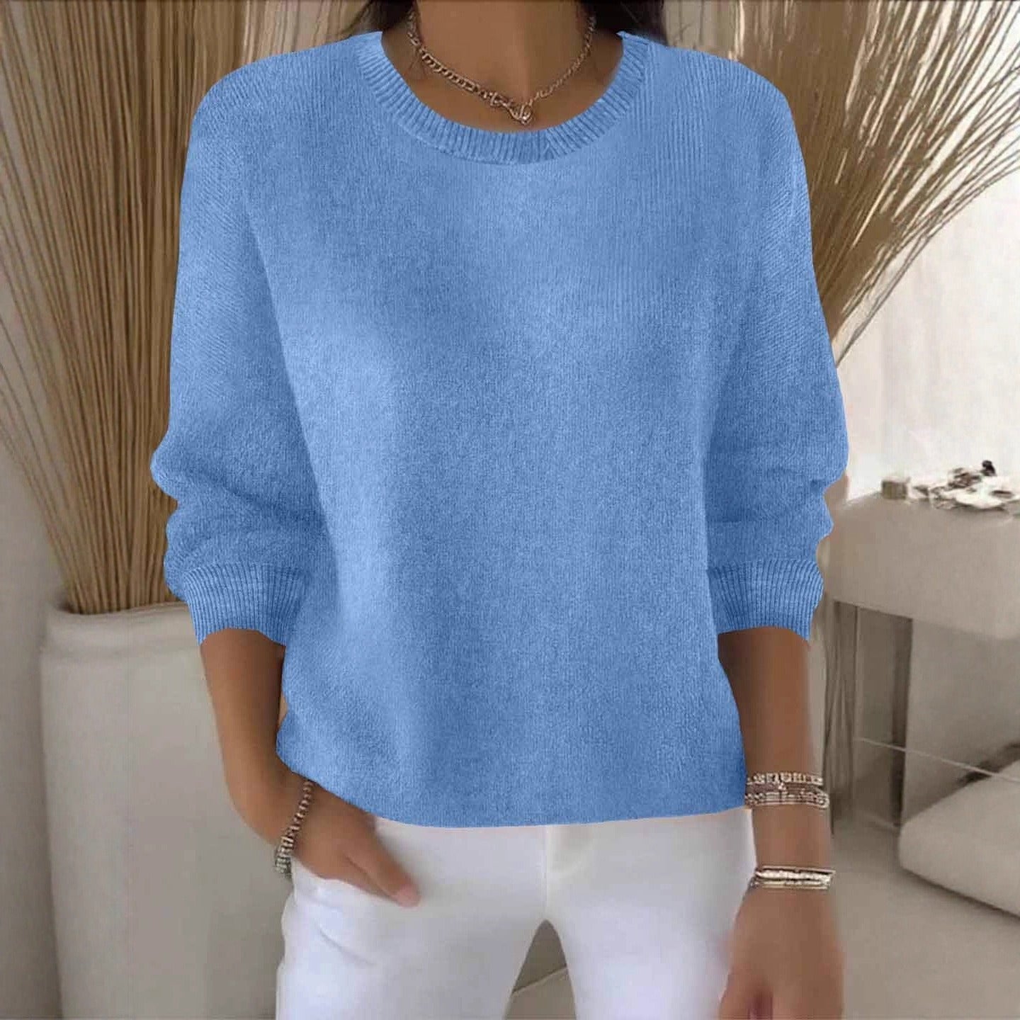 Minnie - Women's Relaxed Sweater in Classic Crew Neck Soft Knit - photo 13