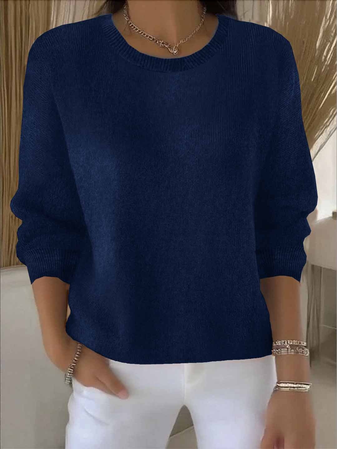 Minnie - Women's Relaxed Sweater in Classic Crew Neck Soft Knit - photo 9