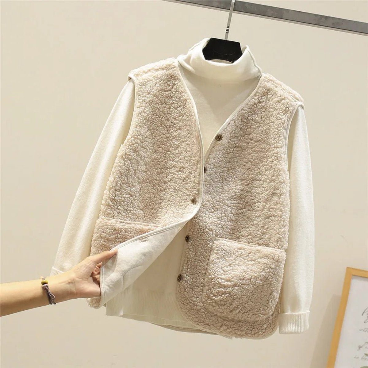 Iris - Chaleco de forro polar sherpa para mujer con botones delanteros