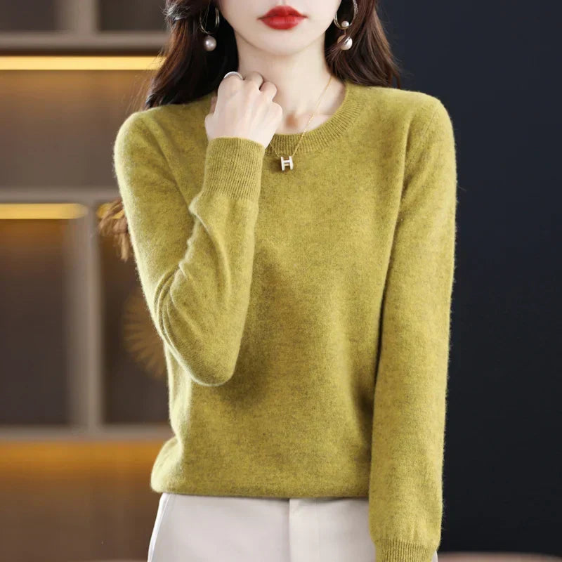 Nadene - Women's Slim Sweater in Elegant Classic Crew Neck - photo 13