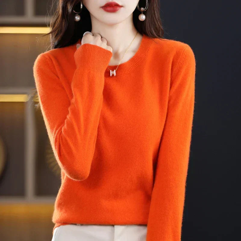 Nadene - Women's Slim Sweater in Elegant Classic Crew Neck - photo 14