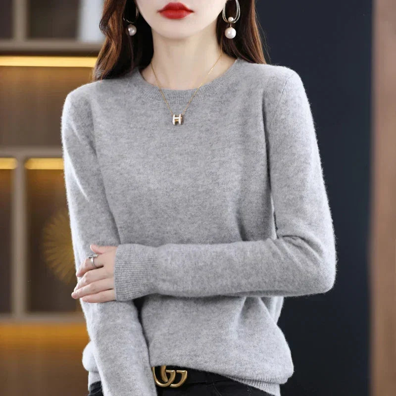 Nadene - Women's Slim Sweater in Elegant Classic Crew Neck - photo 20