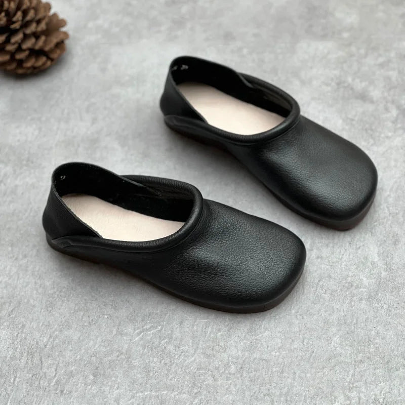 Gwyneira - Women's Leather Clogs with Slip-On Fit