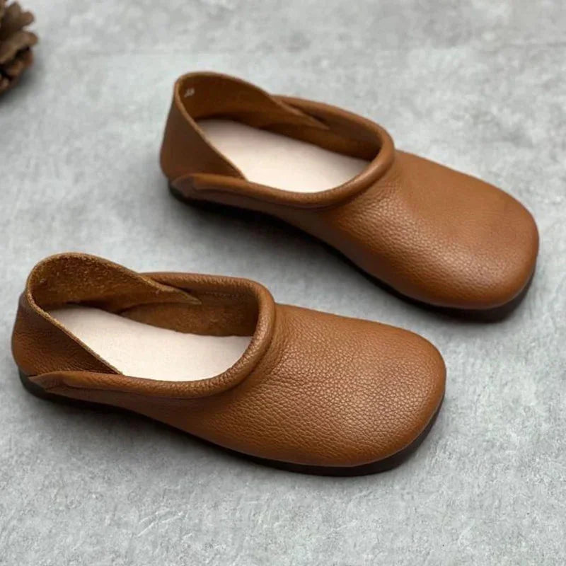 Gwyneira - Women's Leather Clogs with Slip-On Fit