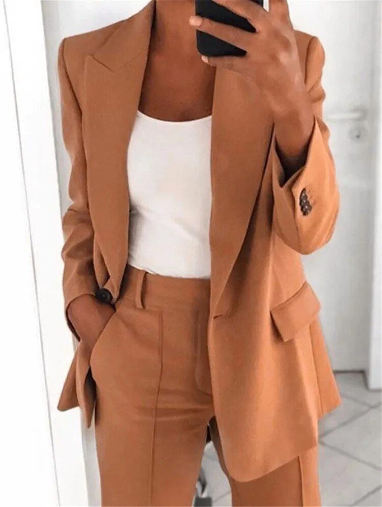 Alison - Women's Suit Set with Straight Leg Trousers