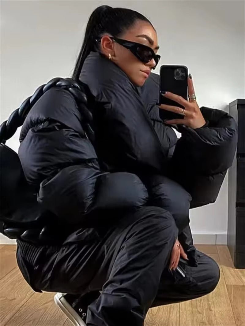 Zena - Women's Oversized Puffer Jacket with Zip Front - photo 5