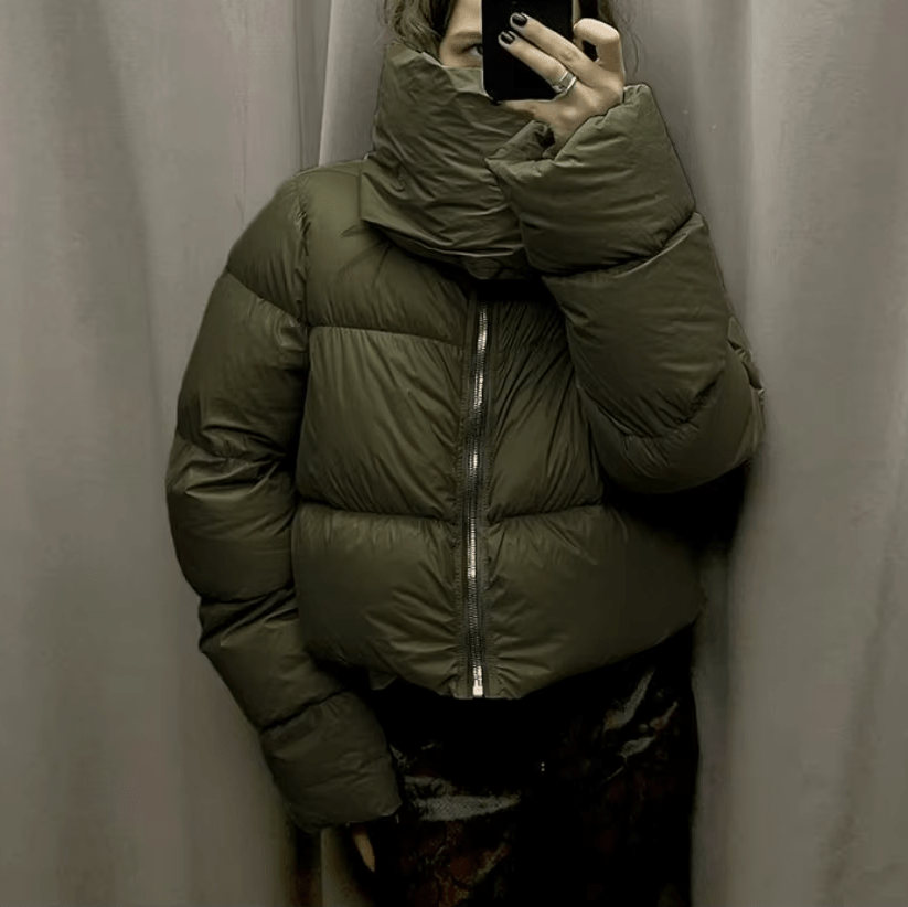 Zena - Women's Oversized Puffer Jacket with Zip Front - photo 8